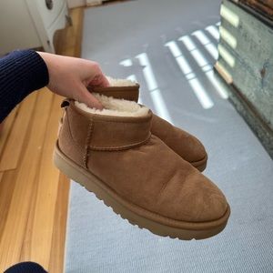 Ultra mini Uggs chestnut